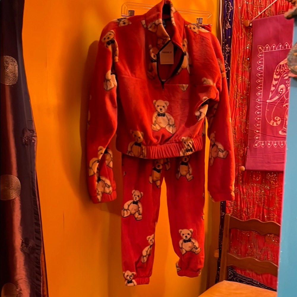 Forever 21 Fleece Teddy Bear Print lounge wear
